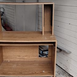 FREE Desk Or Toy Chest 