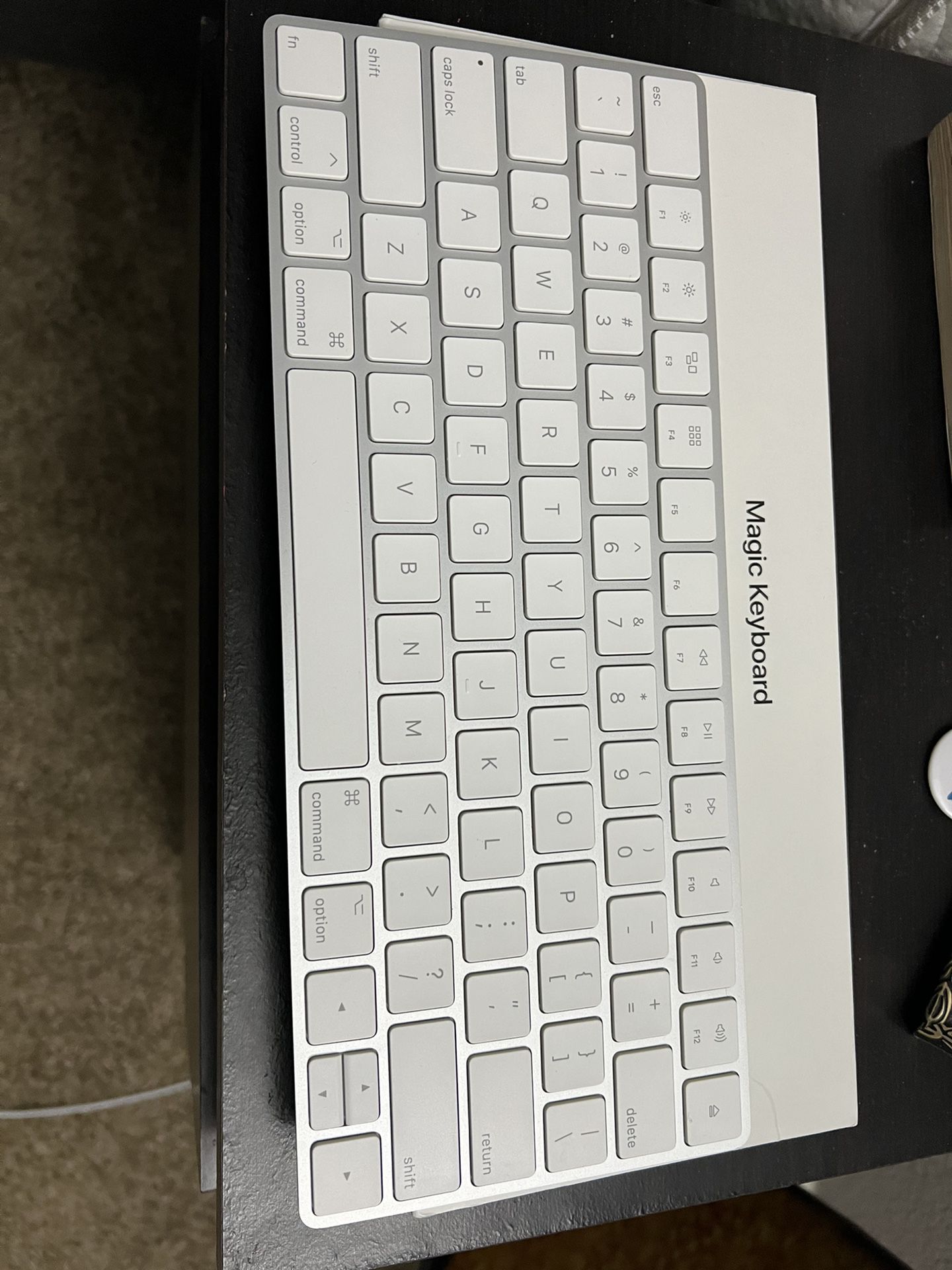 Apple Magic keyboard : Never Used