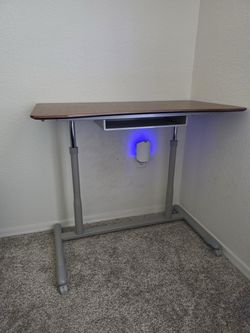 Desk with Locking Wheels- Sit/Stand Computer Desk