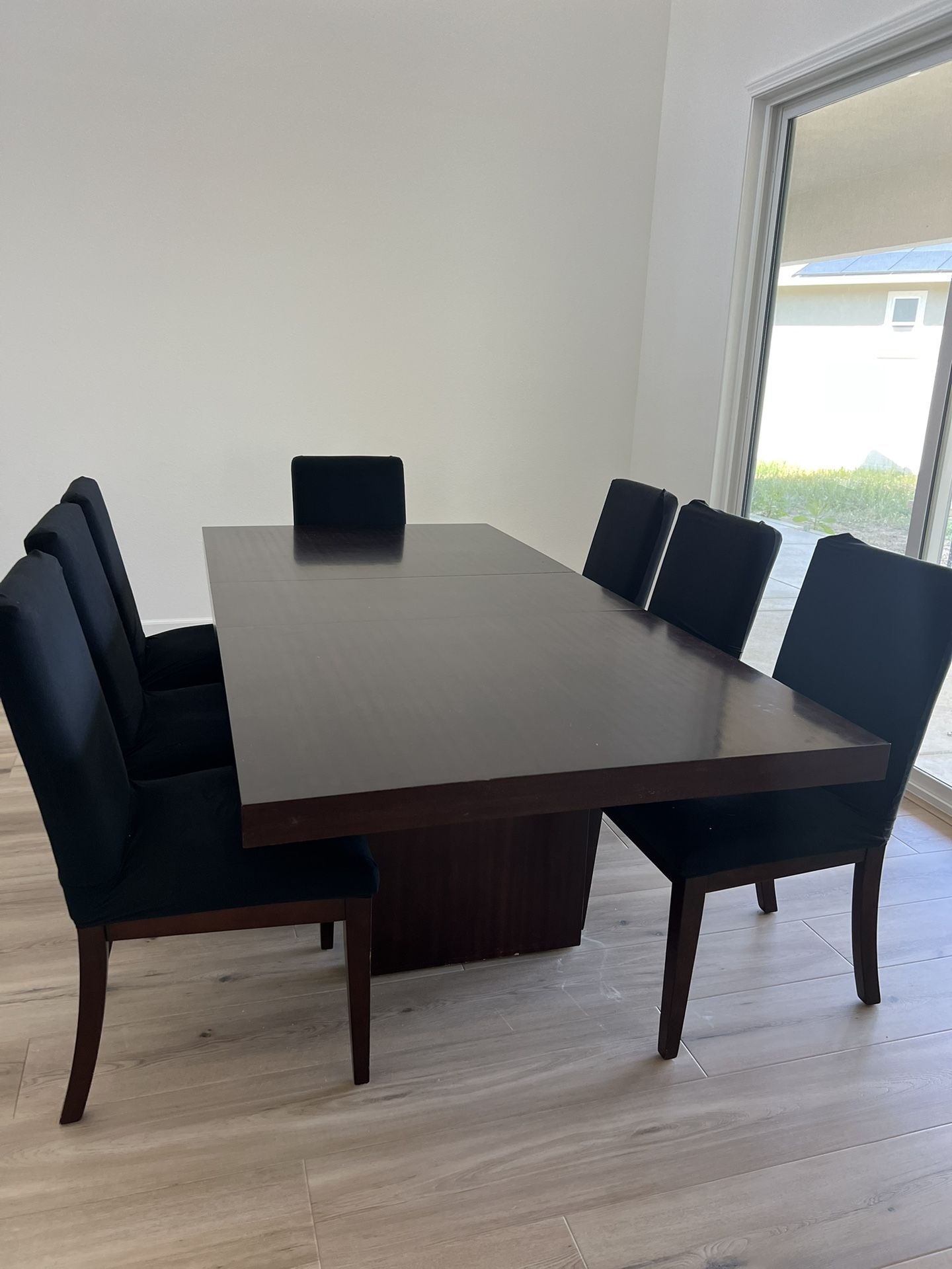 Dining table adjustable dark wood color with set of 7 chairs faux leather black linen cover 90x42in