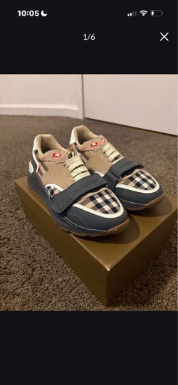 Burberry Shoes