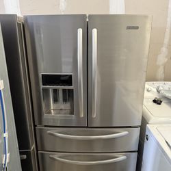 Nevera / Refrigerator 