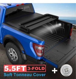 New in the box 3-Fold 5.5FT Soft Truck Tonneau Bed Cover For 2004-08 Ford F150 2005-08 Mark LT (E649)