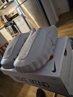 Nike Mind 007 Light Grey