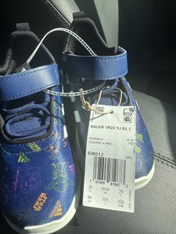 Adidas Size 9 Kids  Young JEDI Edition 