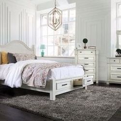 Brand New 4 PC Antique White Wood Bedroom Set with Storage Drawers