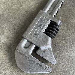 Vintage Diamond Horseshoe Co. USA Adjustable Monkey Wrench 15 Inch