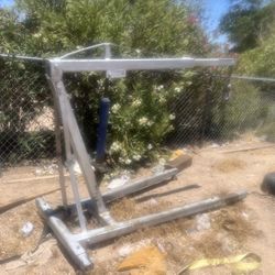 Big Engine Hoist