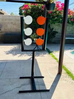 Dueling tree shooting target