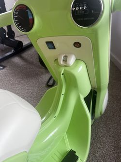 Green Kids Motor Bike