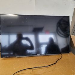 Sony 40" TV Model KDL-40R380B HD LED TV 1080P Working Local Pick Up Only