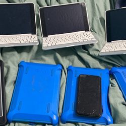 4 IPads And iPhone 11 Broken 