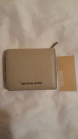 Michael Kors carryall card case leather