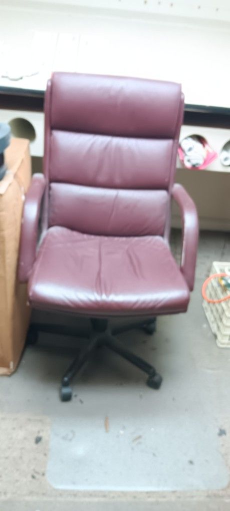 Rolling Office Chair
