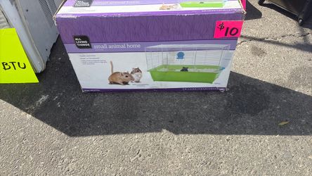 Small pet home