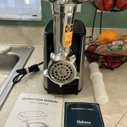 Yabano MG412 Meat Grinder, Black / Stainless, BRAND NEW