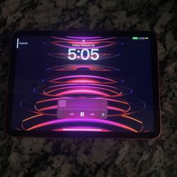 iPad 10th Gen With Bluetooth Keyboard