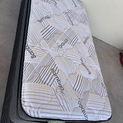 Nuevos Colchones White Bamboo Pillow Top Individual 