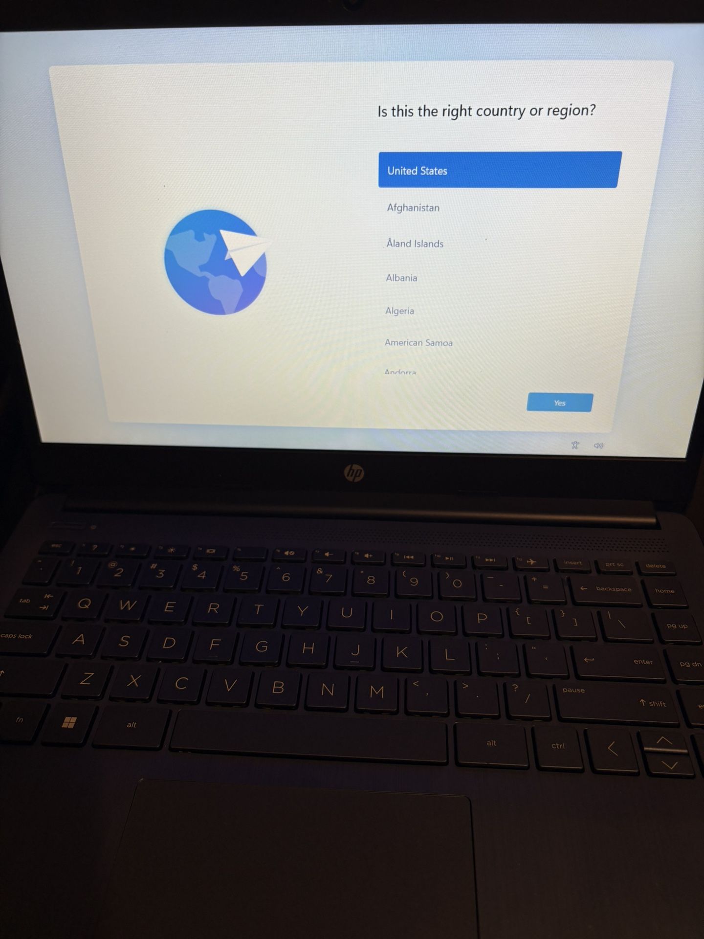HP LAPTOP