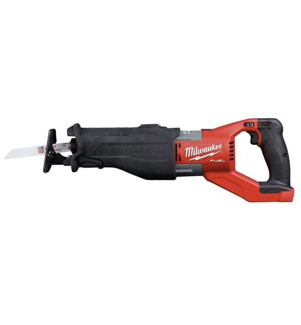 Milwaukee 272220 Reciprocating Saw(super sawsaw) for Sale in Doral, FL