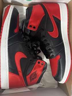 Wmns Air Jordan 1 Retro High OG 'Satin Bred' 2023