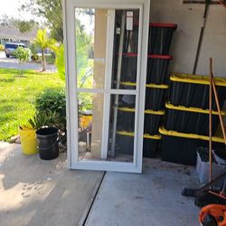 Larson Storm Door