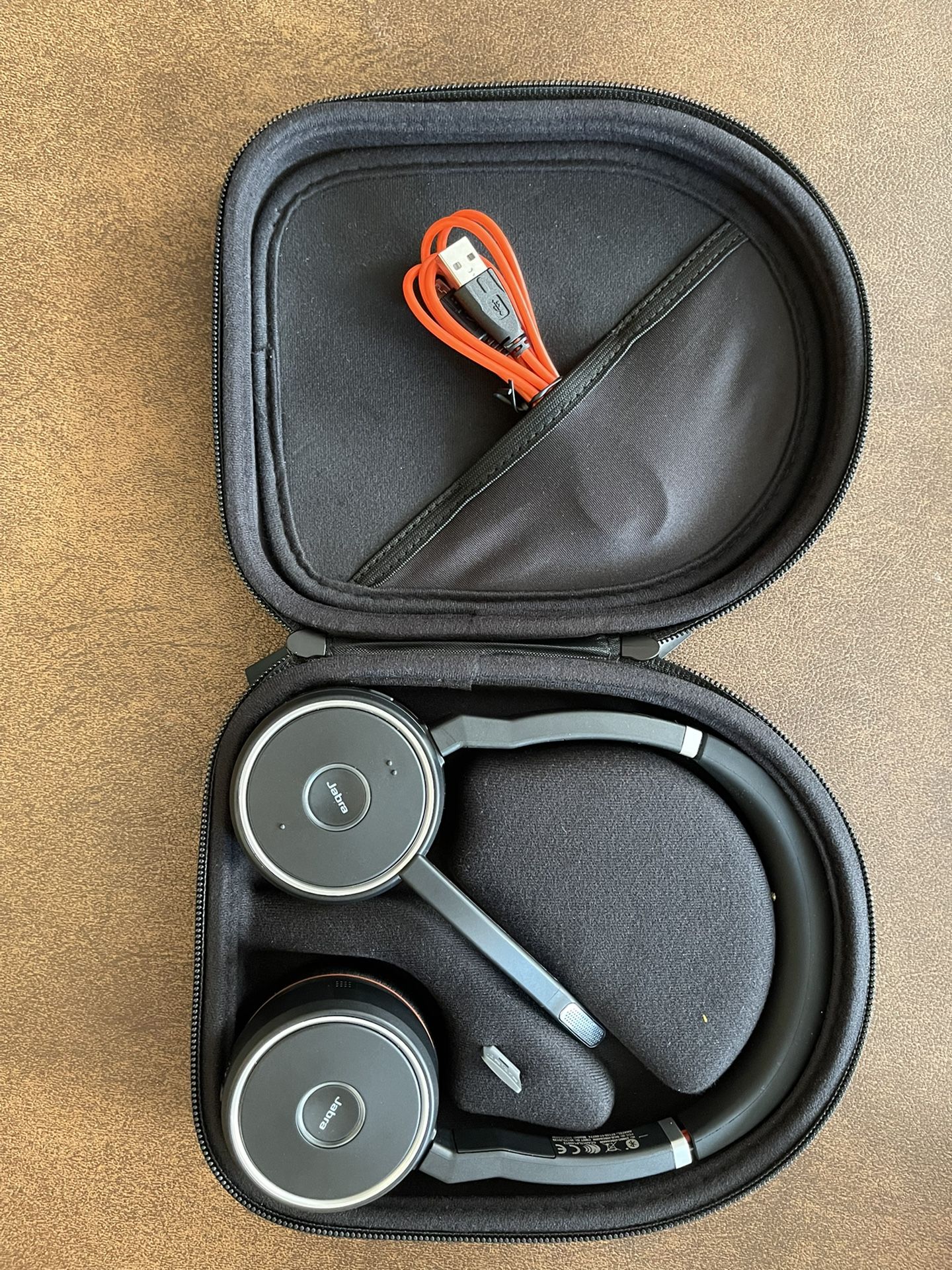 Noise Cancelling Bluetooth Headsets
