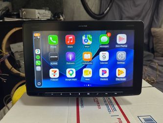 Alpine ILX-F411 Carplay Car Stereo