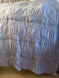 Queen Comforter