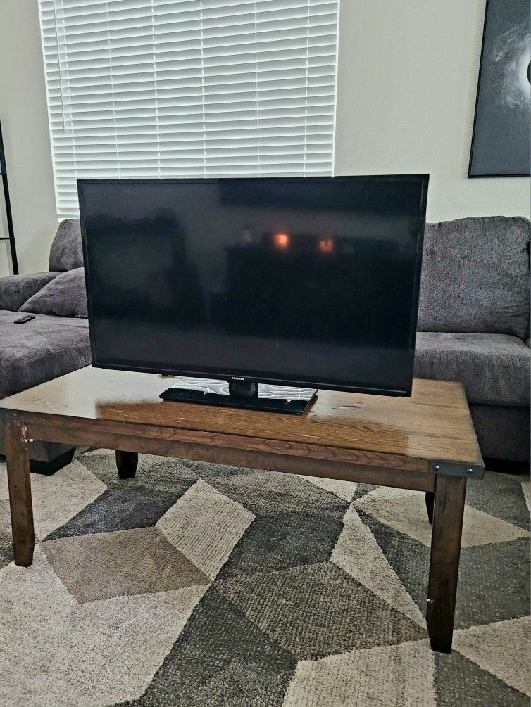 Toshiba 39" TV