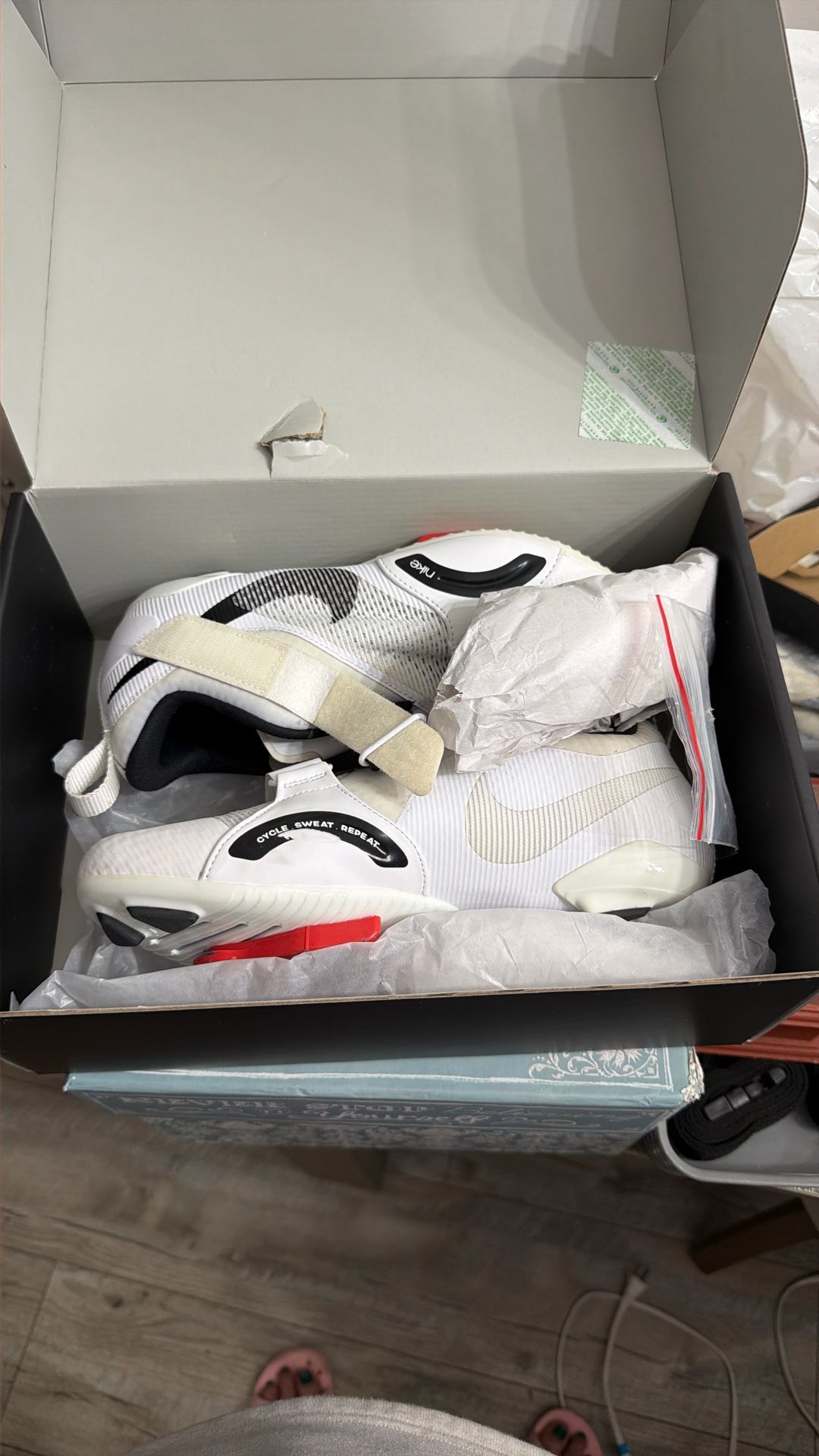 Selling Shoes For Cycling 6.5