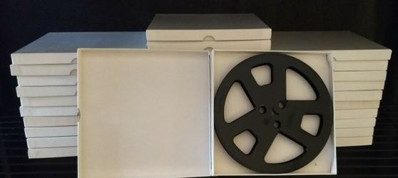 EMPTY BLACK PLASTIC REELS (33)