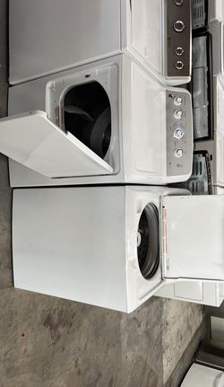 GE Top Load Washer & Dryer Set – Agitator, White, Clean