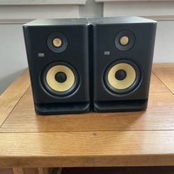 Entry Level Studio Monitors 