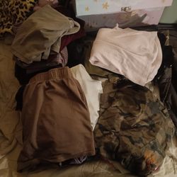 Selling Box Of Clothes For 25$