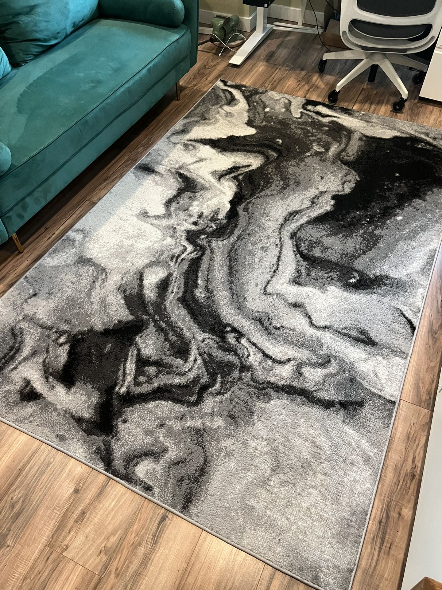Modern Abstract Area Rug