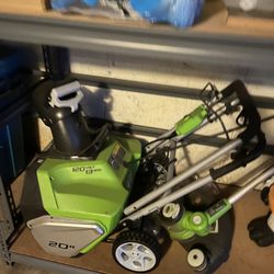20” Snowblower - Wired 