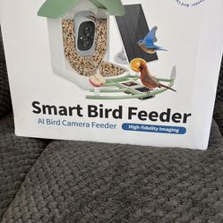 Smart Bird Feeder 