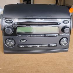 Toyota sienna Radio 2008 $80