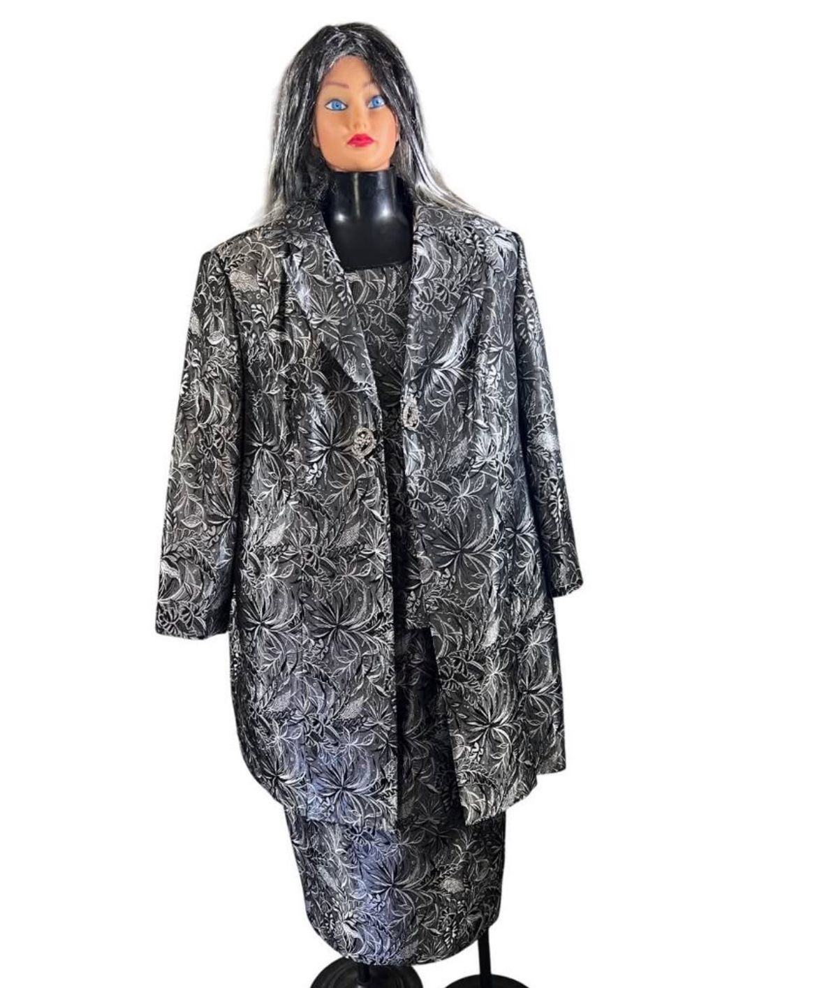 Women's Giovanna Designer Signature Skirt Suit