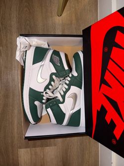 2022 Gorge green retro 1