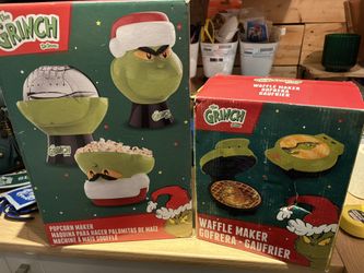 Grinch Popcorn Machine &Cookie Jar