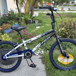 New Kent Ambush 20"  BMX Bike