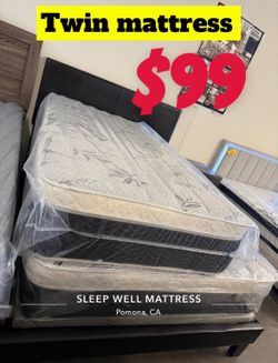 Twin size pillow top mattress