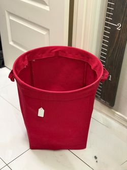 Pottery barn kids organizer basket
