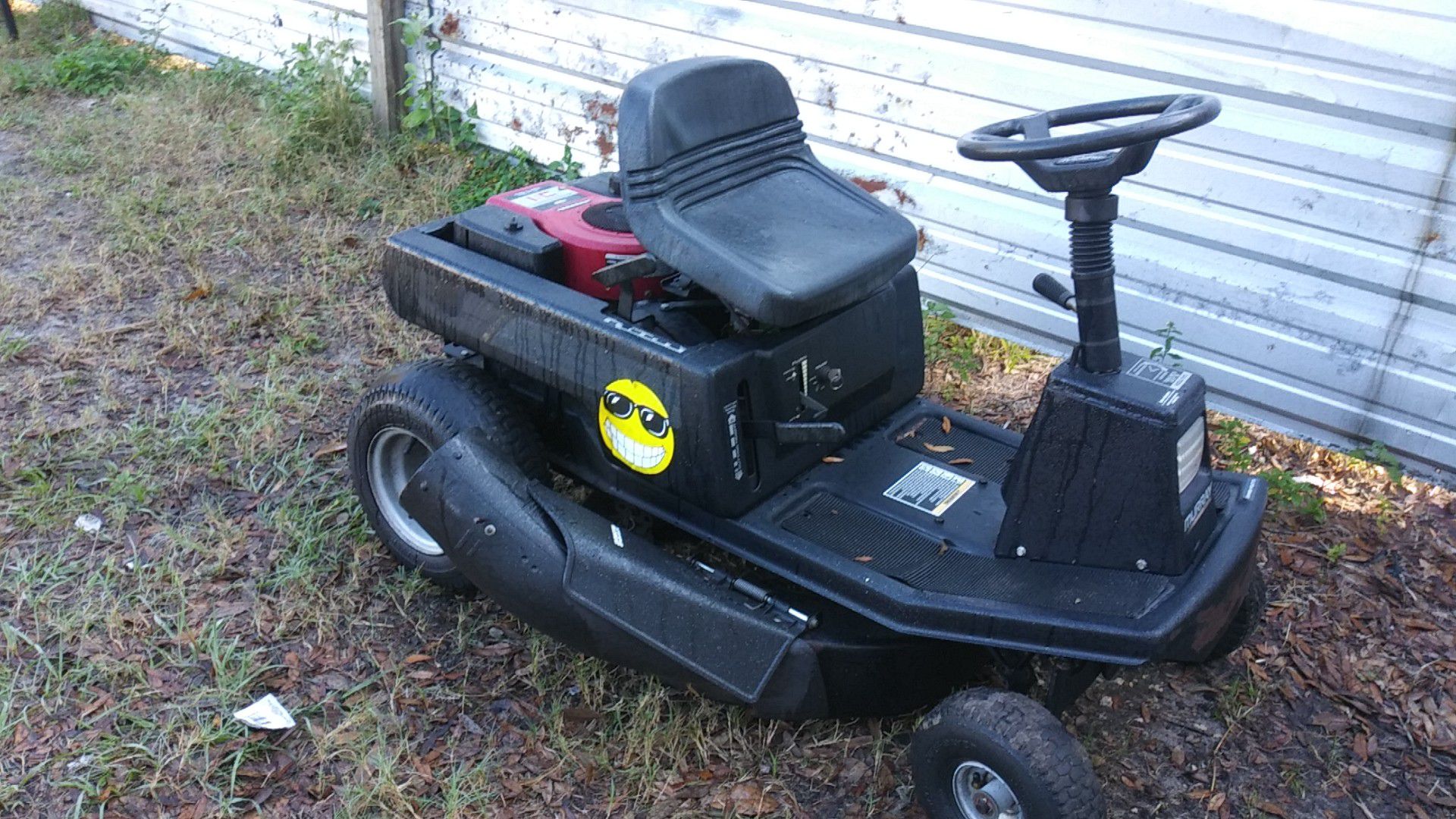 Riding lawn mower 30 inch 12 horsepower Murray select