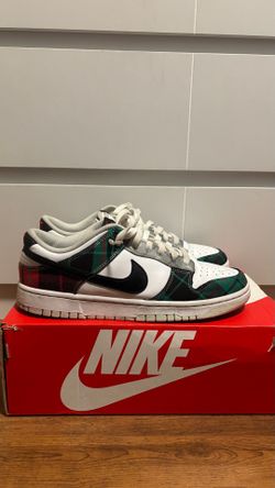 Nike Dunk Low “Tartan Plaid” Men’s Size 9