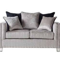 Bliss Dove Sofa & Loveseat 