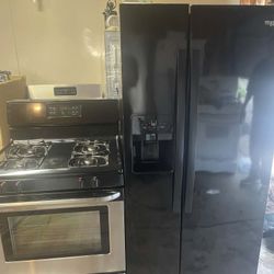 Refrigerator & Gas Stove Set
