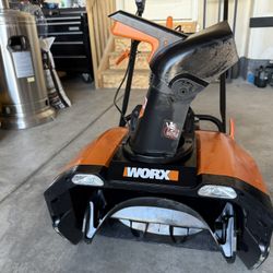 Worx Electric Snowblower  - Cordless